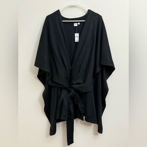 NWT!-{Gap}- Size: M/L-Elegant Black Women's Sweater